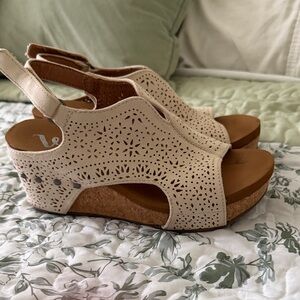 Very G Cream Cutout Wedge Sandals